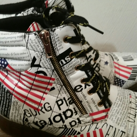 Ankle boots, Punk, USA flag, Newspaper Print, 9 Rare Find - Picture 4 of 9